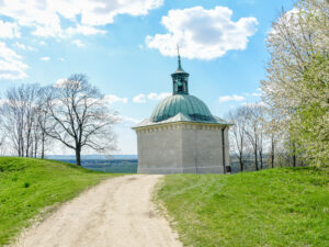 Kaplica świętej Anny w Pińczowie to jedno z ciekawszych miejsc w Świętokrzyskiem.