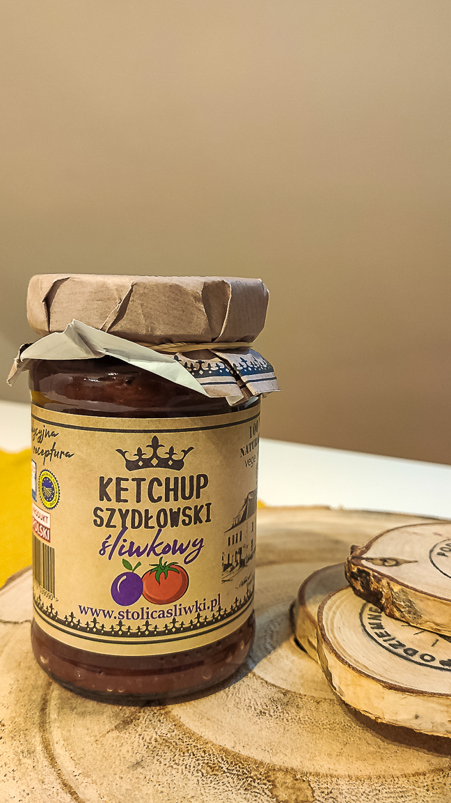 Ketchup szydłowski o smaku śliwkowym to fajny pomysł na prezent ze Świętokrzyskiego.