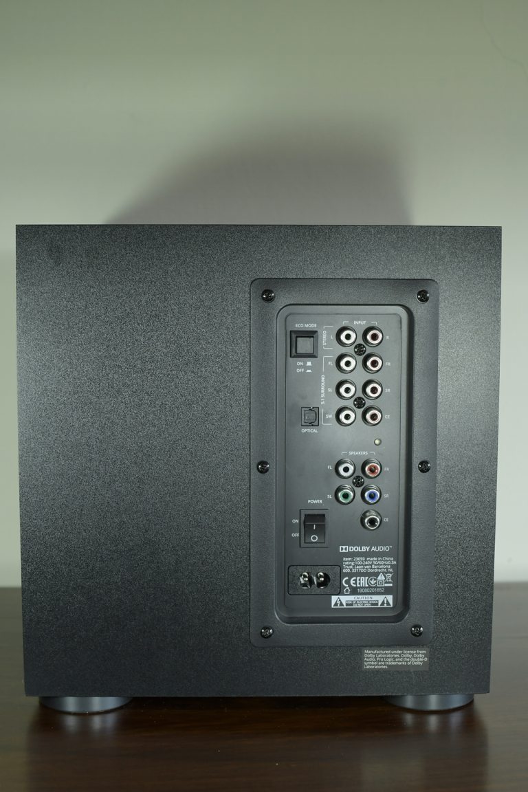 Trust Gaming GXT 658 Tytan Enceinte PC Gamer 5.1, Avec Caisson De Basses Pour Ordinateur (180 Watt), LED Lumineuse, Télécommande Sans Fil, Enceinte