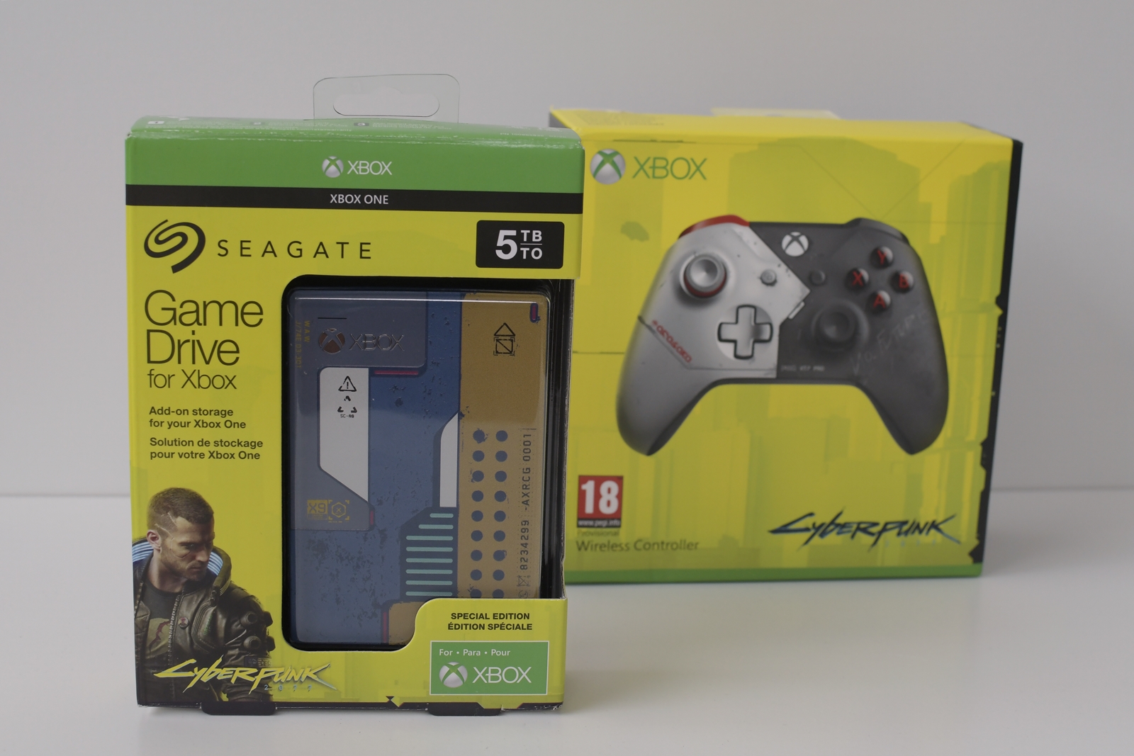 Gaming driver. Seagate game Drive for Xbox one Cyberpunk. Как выглядит Seagate game Drive Cyberpunk. Гейм драйв 2 т цена.